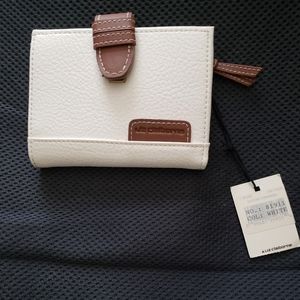 Liz Claiborne wallet